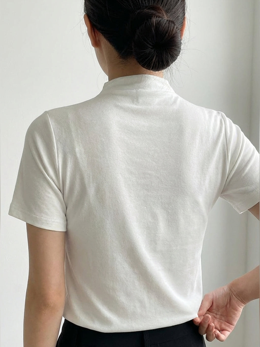 Clean Form Top