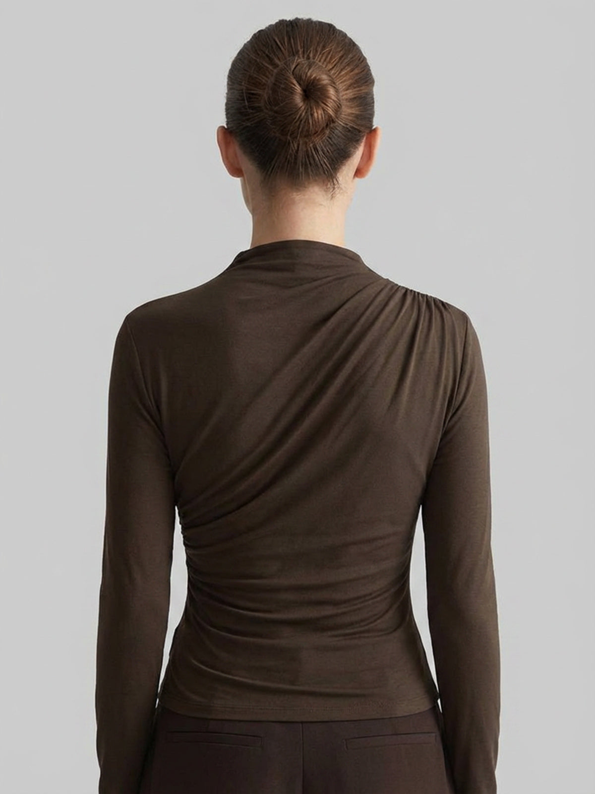 Sculpt High-Neck Top