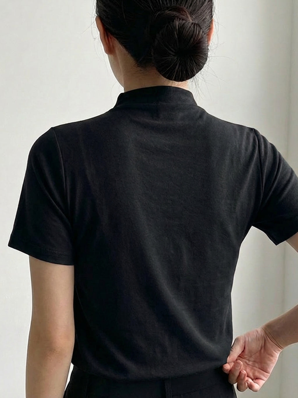 Clean Form Top