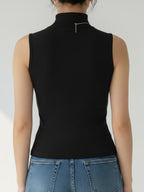 Sculpt High-Neck Essential